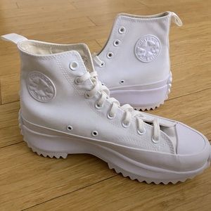 Converse Run Star Hike size 9 Men/10.5 Women